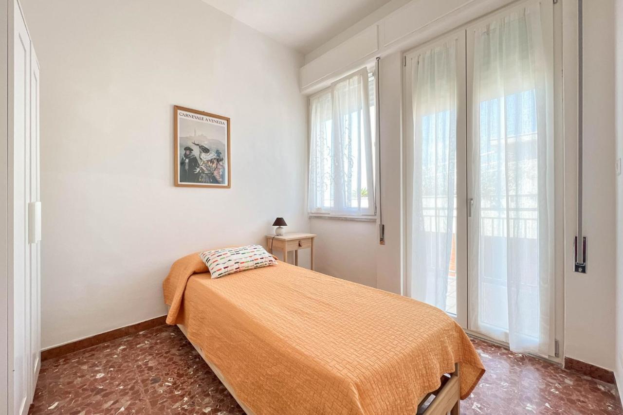 Il Mare In Giardino Apartment Scauri  Exterior foto