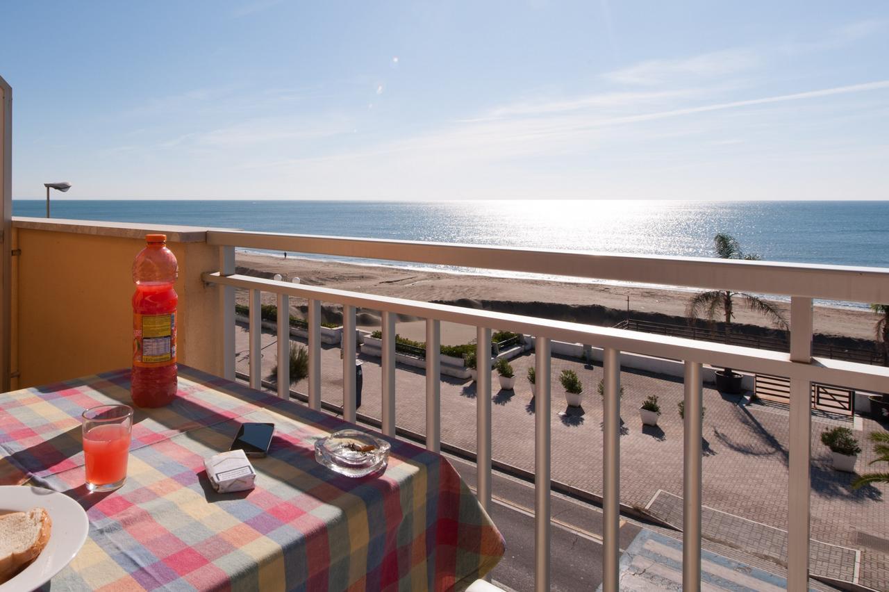 Il Mare In Giardino Apartment Scauri  Exterior foto